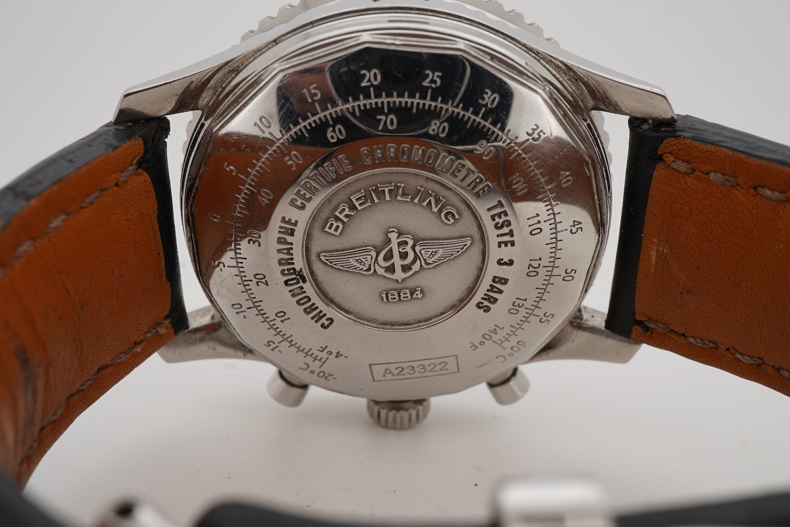 A gentleman's late 20th century stainless steel Breitling Chronometre Navitimer manual wind wrist watch